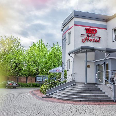 Hotel Ted Radomsko Ngoại thất bức ảnh