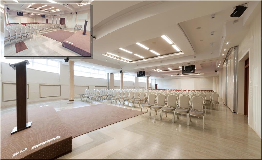 Hotel Ted Radomsko Ngoại thất bức ảnh