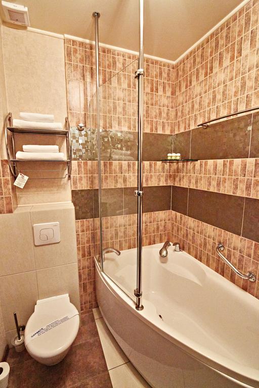 Hotel Ted Radomsko Phòng bức ảnh
