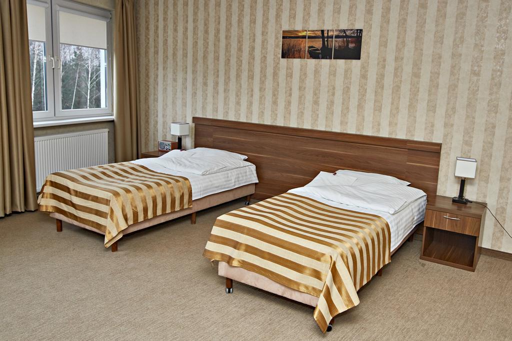 Hotel Ted Radomsko Ngoại thất bức ảnh